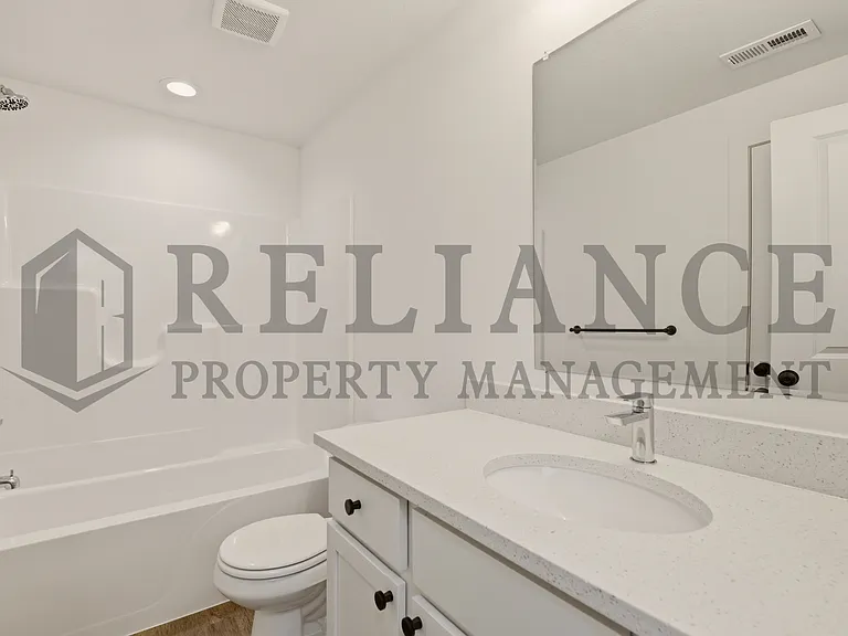 5249 N Pinecrest St — Photo 42