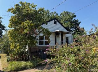 230 Cliff Cave Rd, Saint Louis, MO 63129