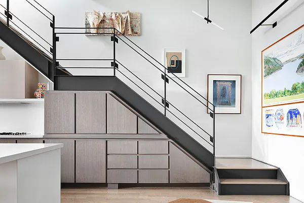 Sold by Compass | media 7