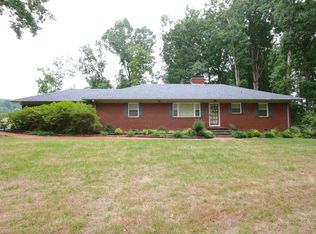 6721 Branson Mill Rd, Pleasant Garden, NC 27313