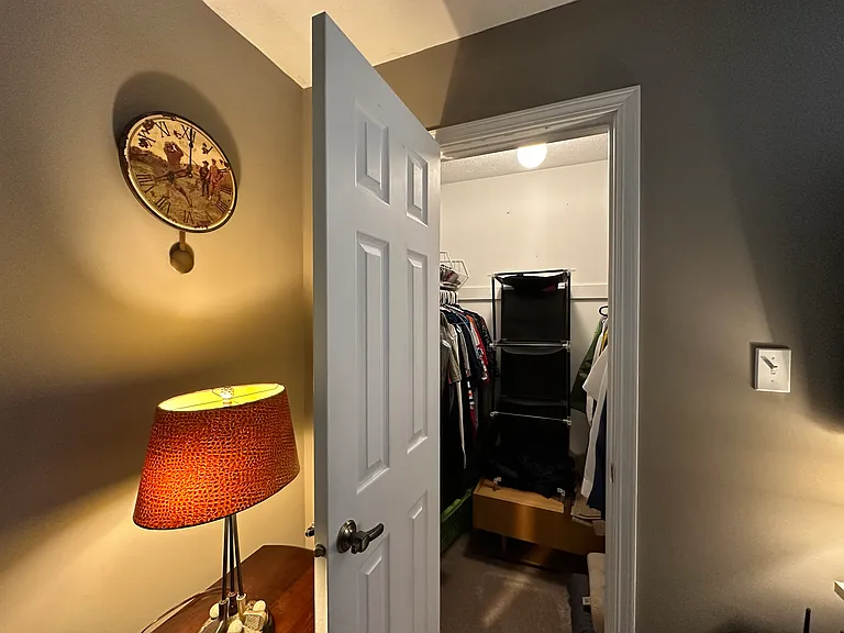 1121 N Briarwood Dr — Photo 21