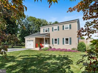1 Somerset Dr, East Fallowfield, PA 19320