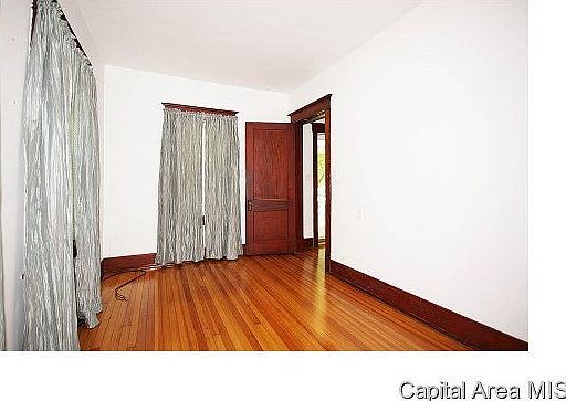 4th image of 19411 Gudgel Ave
