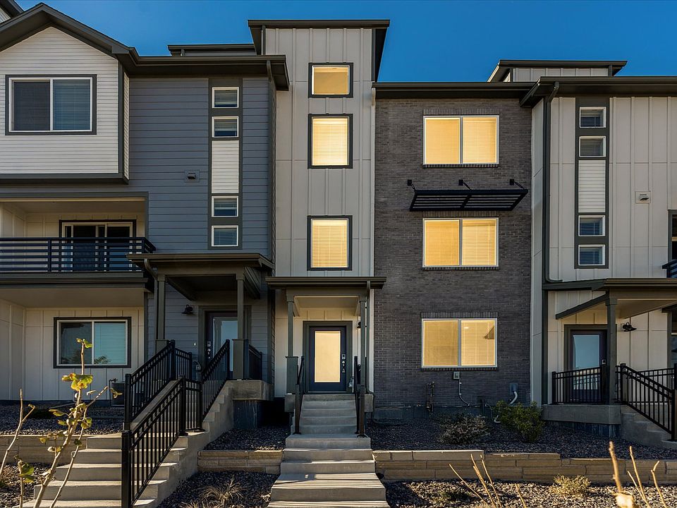 The Belford floorplan exterior image taken at a Meritage Homes community in Broomfield, CO.