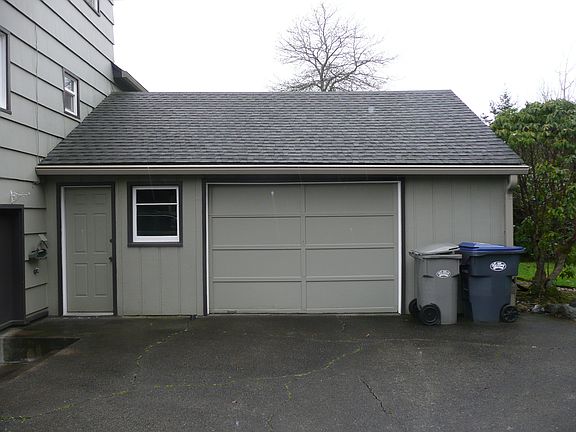 3rd image of 510 Sumner Ave