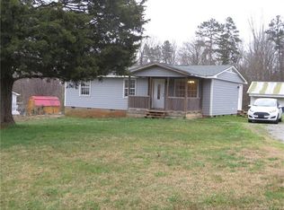 536 Blacksnake Rd, Stanley, NC 28164