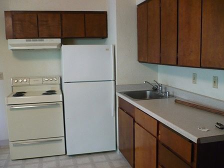 2nd image of 1240 Washington St APT 4