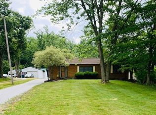 6665 Manchester Rd, Clinton, OH 44216