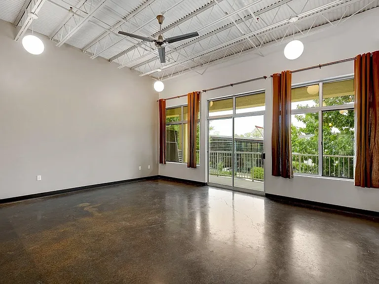 2401 E 6th St #3041 — Photo 1