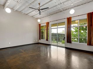 2401 E 6th St APT 3041, Austin, TX 78702