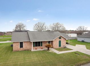 401 Morningside Dr, Duson, LA 70529