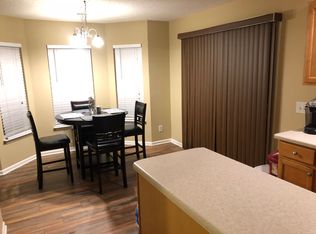 122 Breezeway Ln, Greensboro, NC 27405