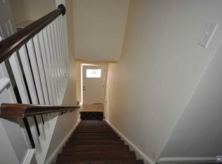 11-13 N Dean St, Englewood, NJ 07631