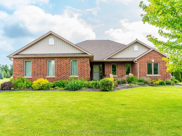 15 Mount Haven Cres, Grand Valley, ON L9W 5Y9