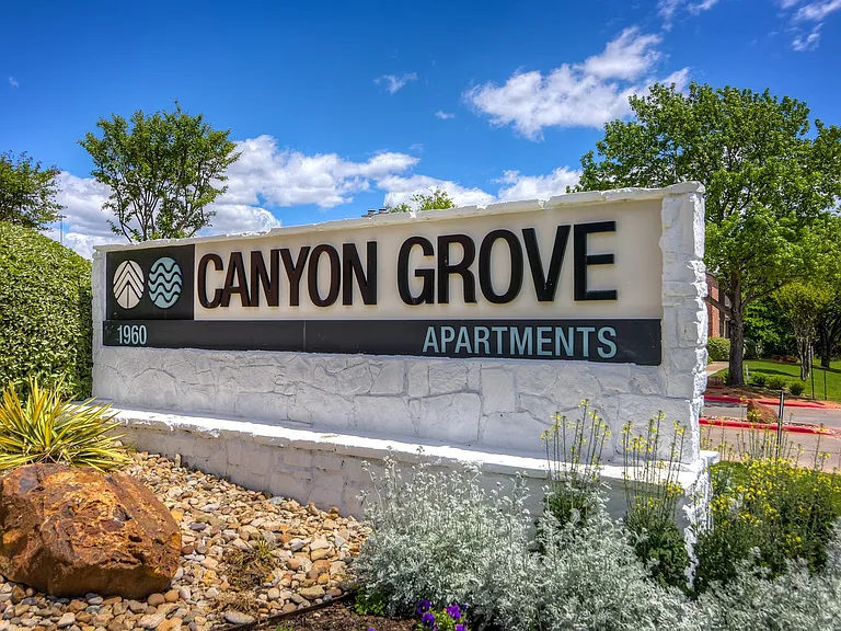 Canyon Grove — Photo 23