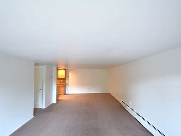 4440 Laguna Pl #309 — Photo 3