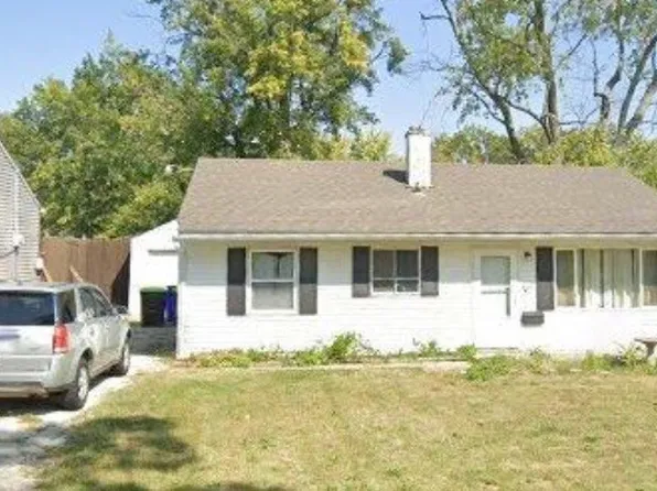 34 Meadow Terrace Dr, Decatur, IL 62521