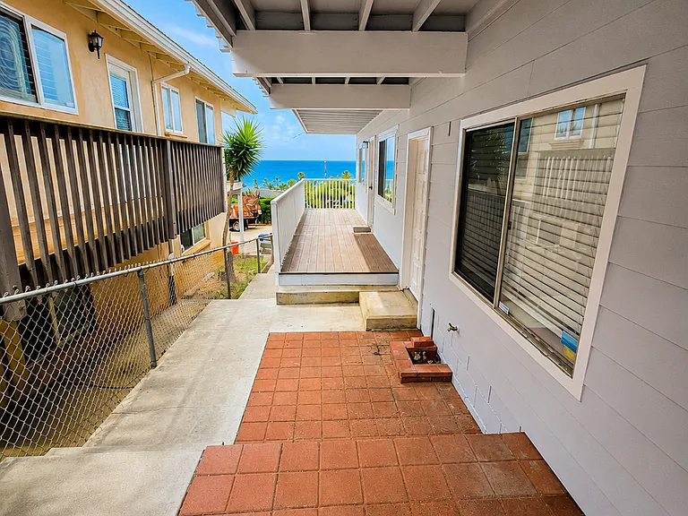 2185 Oxford Ave — Photo 24