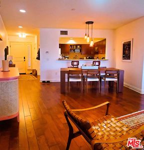 8238 W Manchester Ave APT 211, Playa Del Rey, CA, 90293