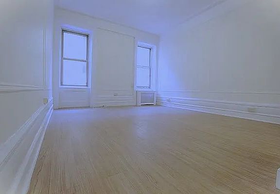 2nd image of 508 W 112th St APT 4C