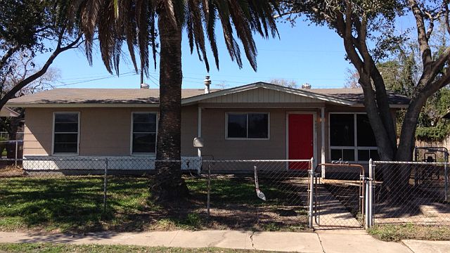 1st image of 4805 Carroll Ln
