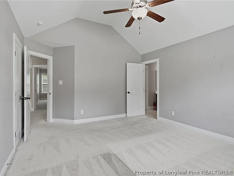 138 Valley Pines Cir — Photo 25
