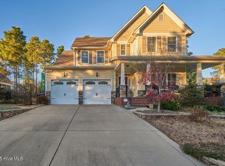 275 Wiregrass Lane, Southern Pines, NC 28387