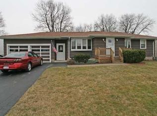 43 Hill Dr, Rochester, NY 14626