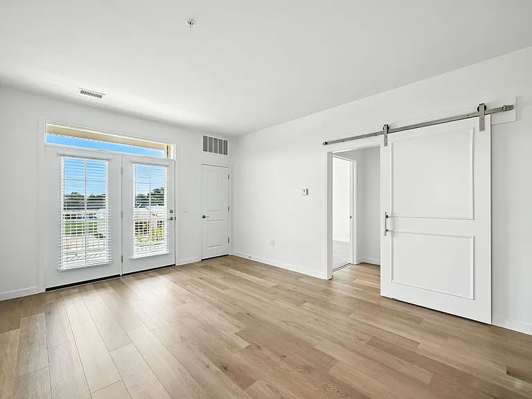 Susquehanna Trail Apartments — Photo 8