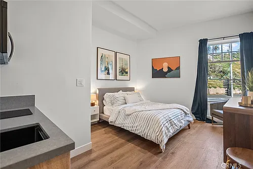181 Culver Blvd Photo 1