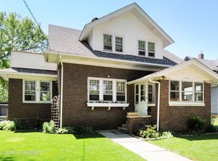 746 Penn Ave, Aurora, IL 60506