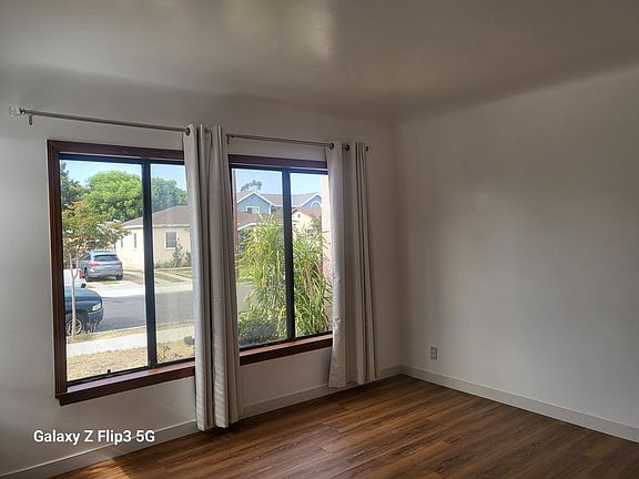 4th image of 4226 W 167th St