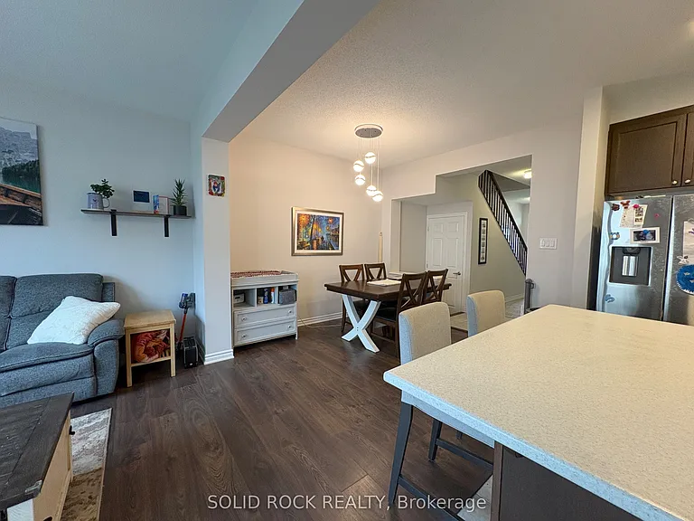 719 Derreen Ave — Photo 11