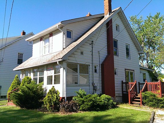 3rd image of 2223 Harbor Ave