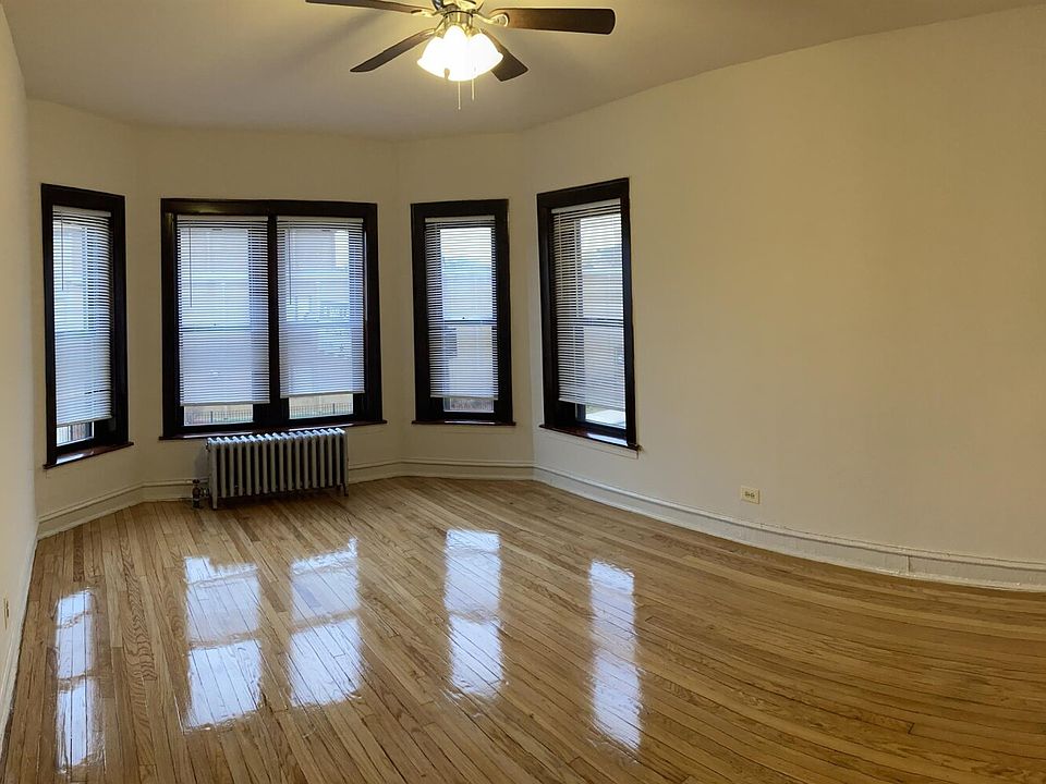 1st image of 7308 S Jeffery Blvd Floor 2