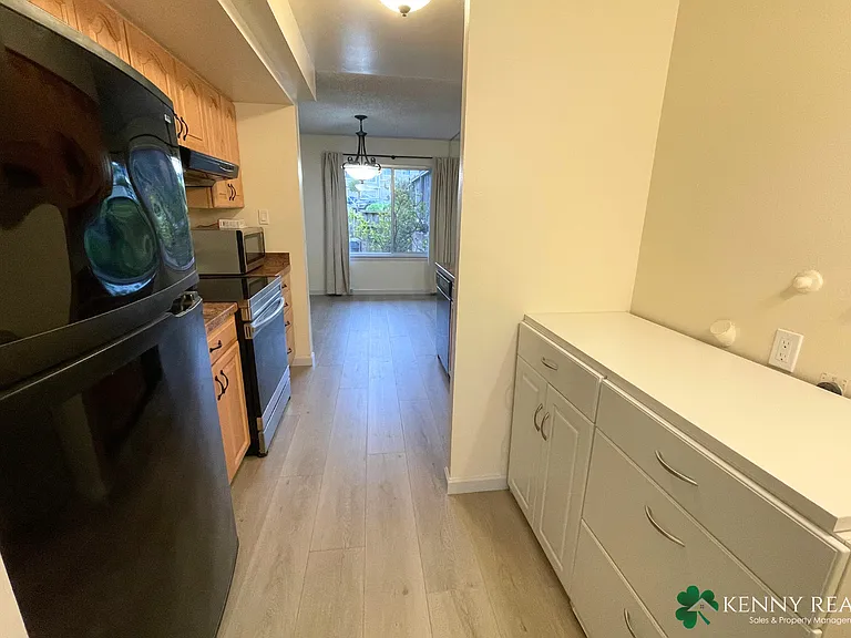 3709 Fairfax Way — Photo 8