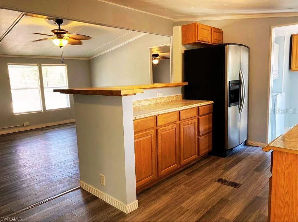 3 bed, 2.0 bath, 960 sqft, $1,500 — Photo 3