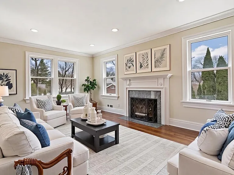 Family Room - Virtually Staged Previews