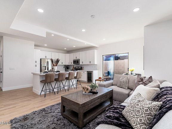 3rd image of 3034 N 39TH Street #12