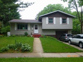 1614 Prairie Rd, Madison, WI 53711