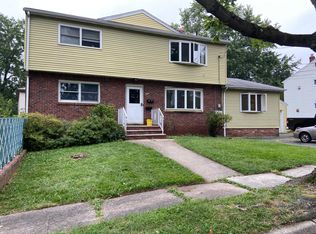 4 Stanchak Ct #4, Clifton, NJ 07014
