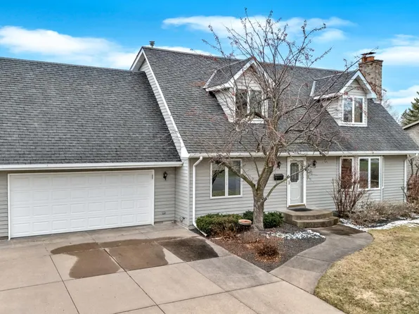 2604 34th Ave NE, Saint Anthony, MN 55418