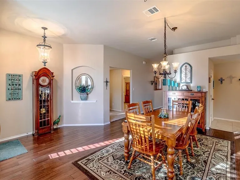 3400 Trickling Springs Way — Photo 3