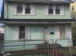 15 Lent Ave, Hempstead, NY 11550