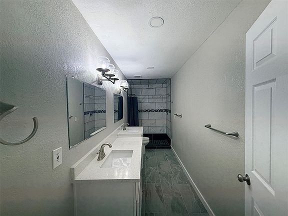 5th image of 234 Ivy Dr
