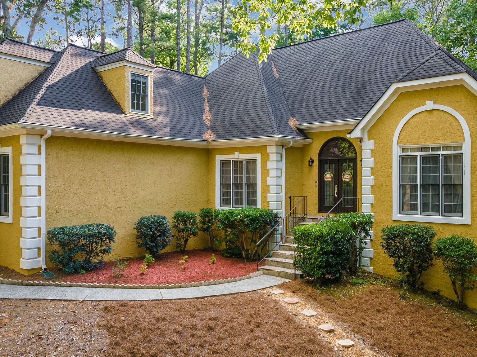 10380 Shallowford Rd, Roswell, GA 30075 Zillow