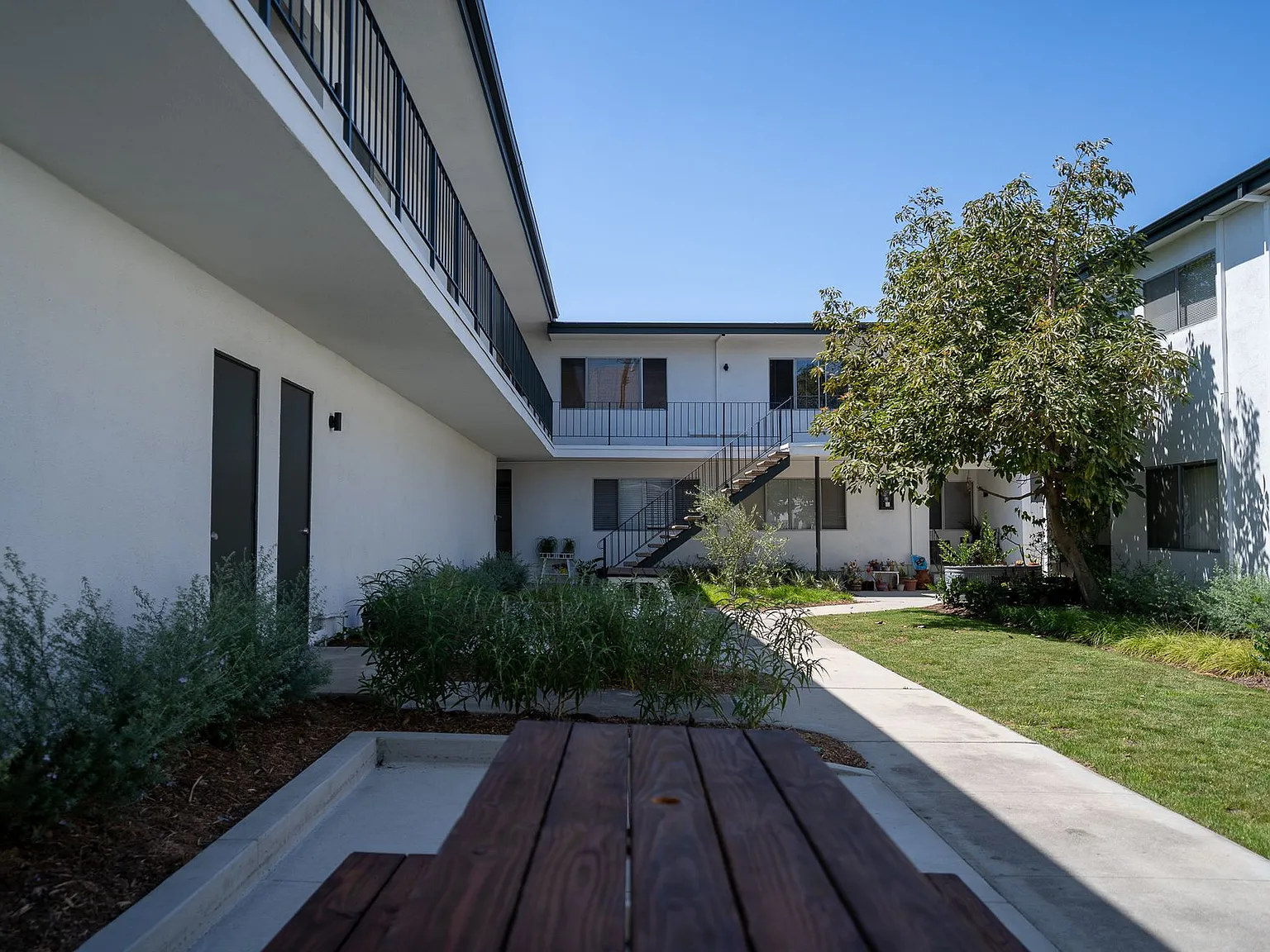 Paloma E32 LLC — Photo 1