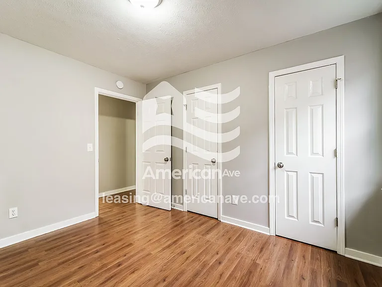 1659509_013_wm_-_bedroom_13481523.jpg