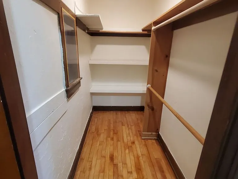 1025 E Land Pl — Photo 24