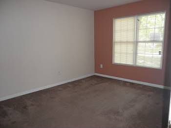 2nd image of 113 Barnhill St